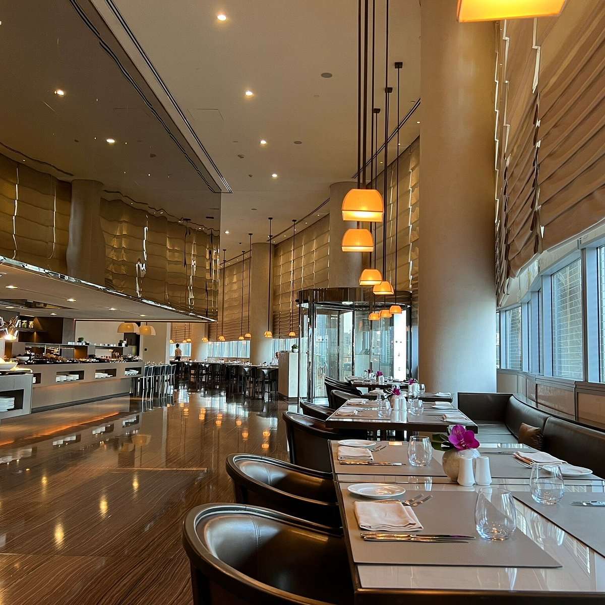 ARMANI HOTEL - MEDITERRANEO - Burj Khalifa