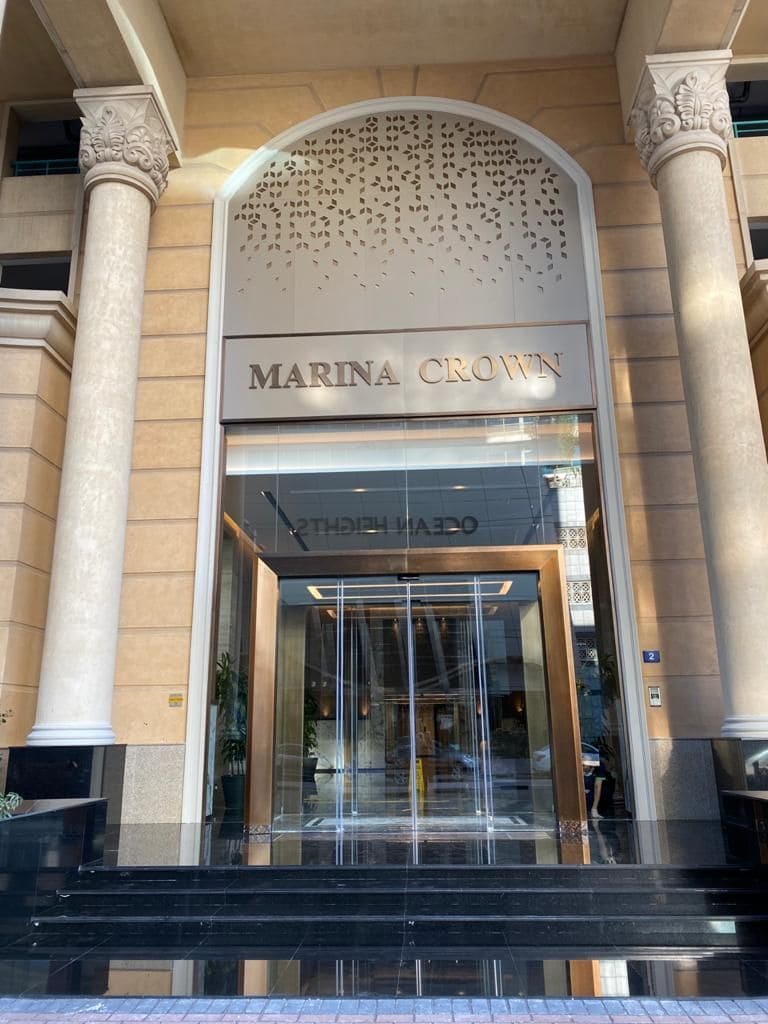 MARINA CROWN TOWER